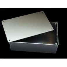 Gabinete de plástico con tapa 180mm X 115mm X 65mm