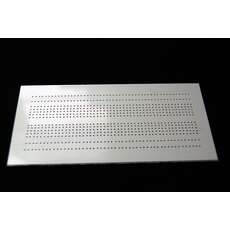 Baquelita perforada 7x4.5-cm