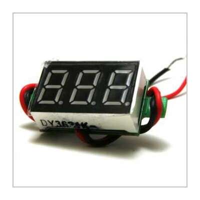 Voltimetro digital con 7 segmentos con punto decimal