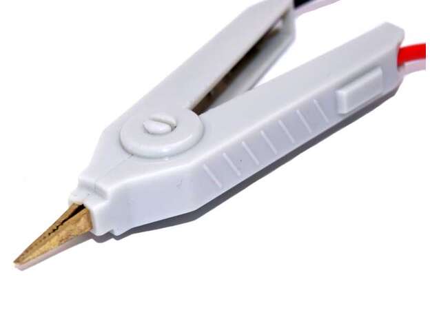 Pinza para prueba terminal banana