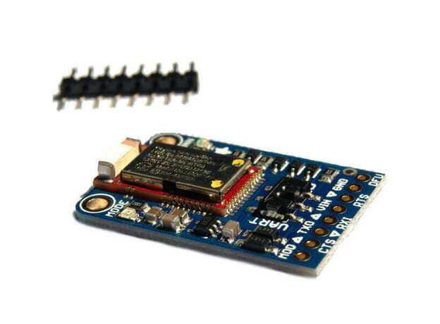 Vista diagonal, Adafruit Bluefruit LE UART Friend