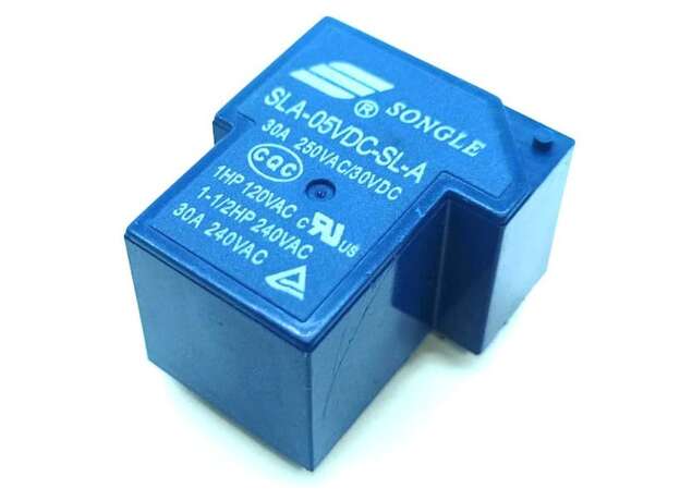 Relevador 5V 30A/240VAC SLA-05VDC-SL-A