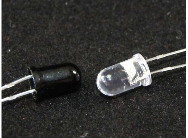 Par led emisor-receptor de luz infraroja